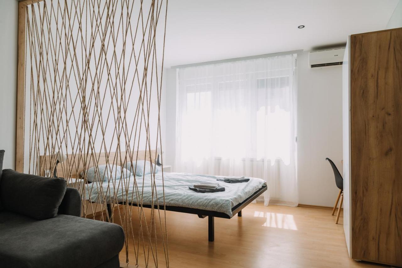 Ni Constantin Inn מראה חיצוני תמונה
